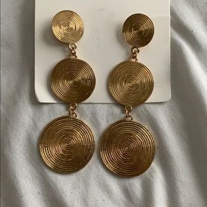 Gold earrings